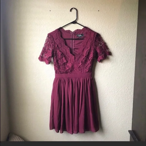 Lulus | Dresses | Lulus Maroon Short Sleeve Lace Top And Pleated Skirt Dress  Womens Size Small | Poshmark